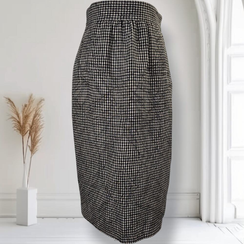 Escada Margaretha Ley Wool Houndstooth Skirt Black Vintage 34 HighWaist 80s